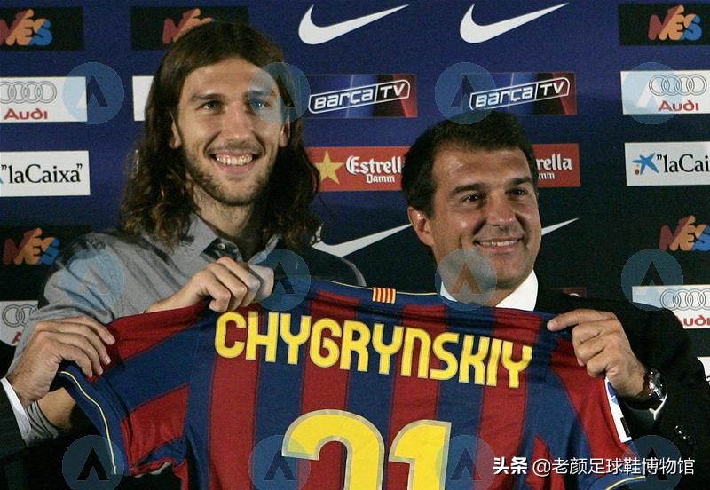 马竞前锋微商处购买厂货球鞋作秀，欧美球星居然还自己掏钱买球鞋