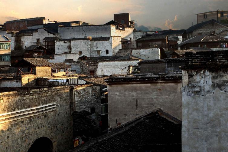 西安到湖南张家界最佳自驾游线路,春节三门峡到湖南自驾游路线推荐