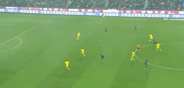 梅西打破大罗进球纪录,梅西任意球巴黎2-1豪取七连胜