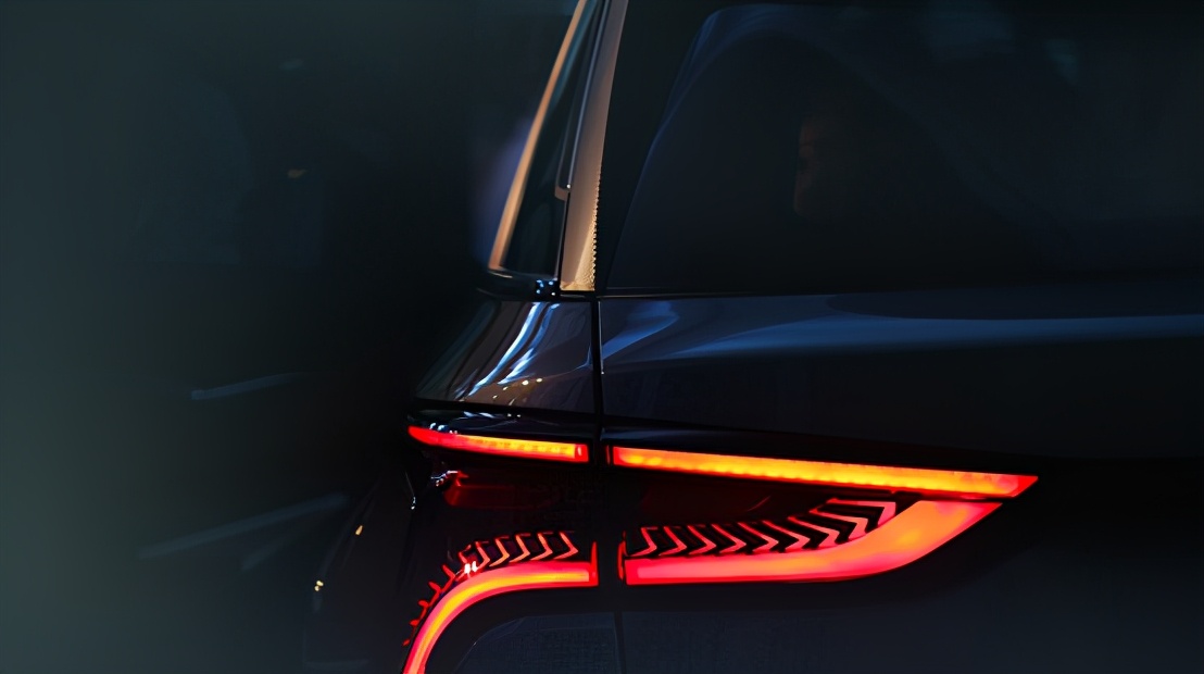 长安cs75plus落地价多少钱,长安cs75plus和75哪个好