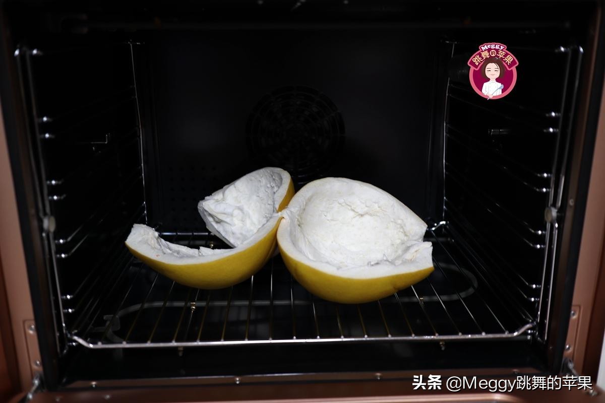 圣诞烤鸡好吃到连骨头都不会放过,圣诞烤鸡最正宗的做法