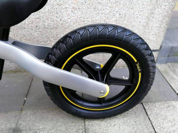 柒小佰儿童滑步车测评,柒小佰滑步车众筹