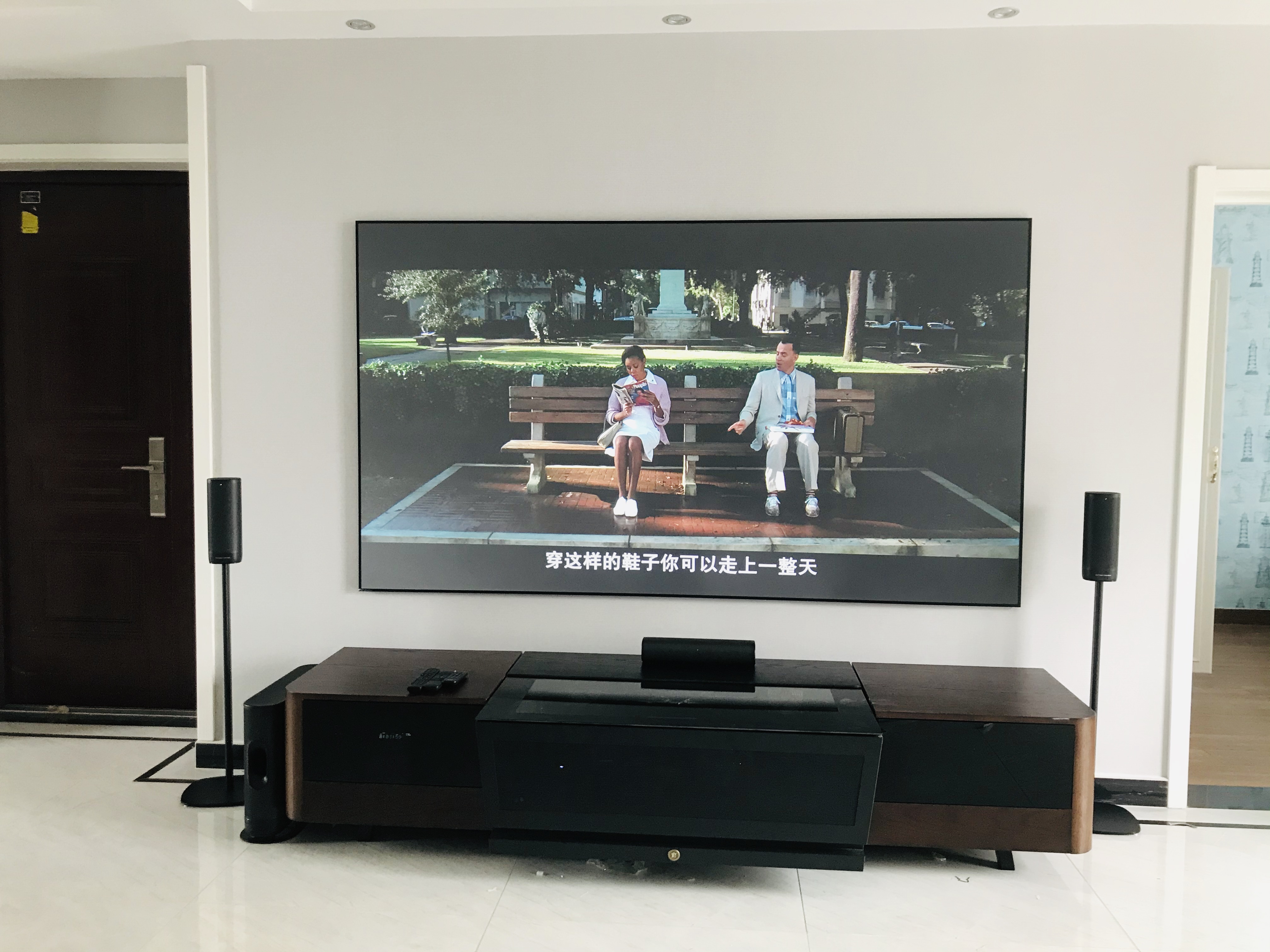 家庭影院嵌入式音响案例,家庭卫星影院5.1音响推荐