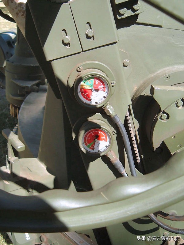 比m777榴弹炮更厉害的炮,m777榴弹炮和ah4对比