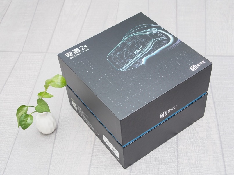 带你体验VR世界——爱奇艺奇遇2SVR一体机胶片灰