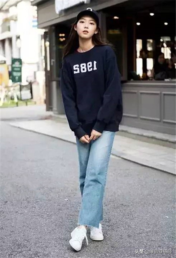 高腰窄版牛仔阔腿裤春季搭配,不鼓包的窄版牛仔阔腿裤