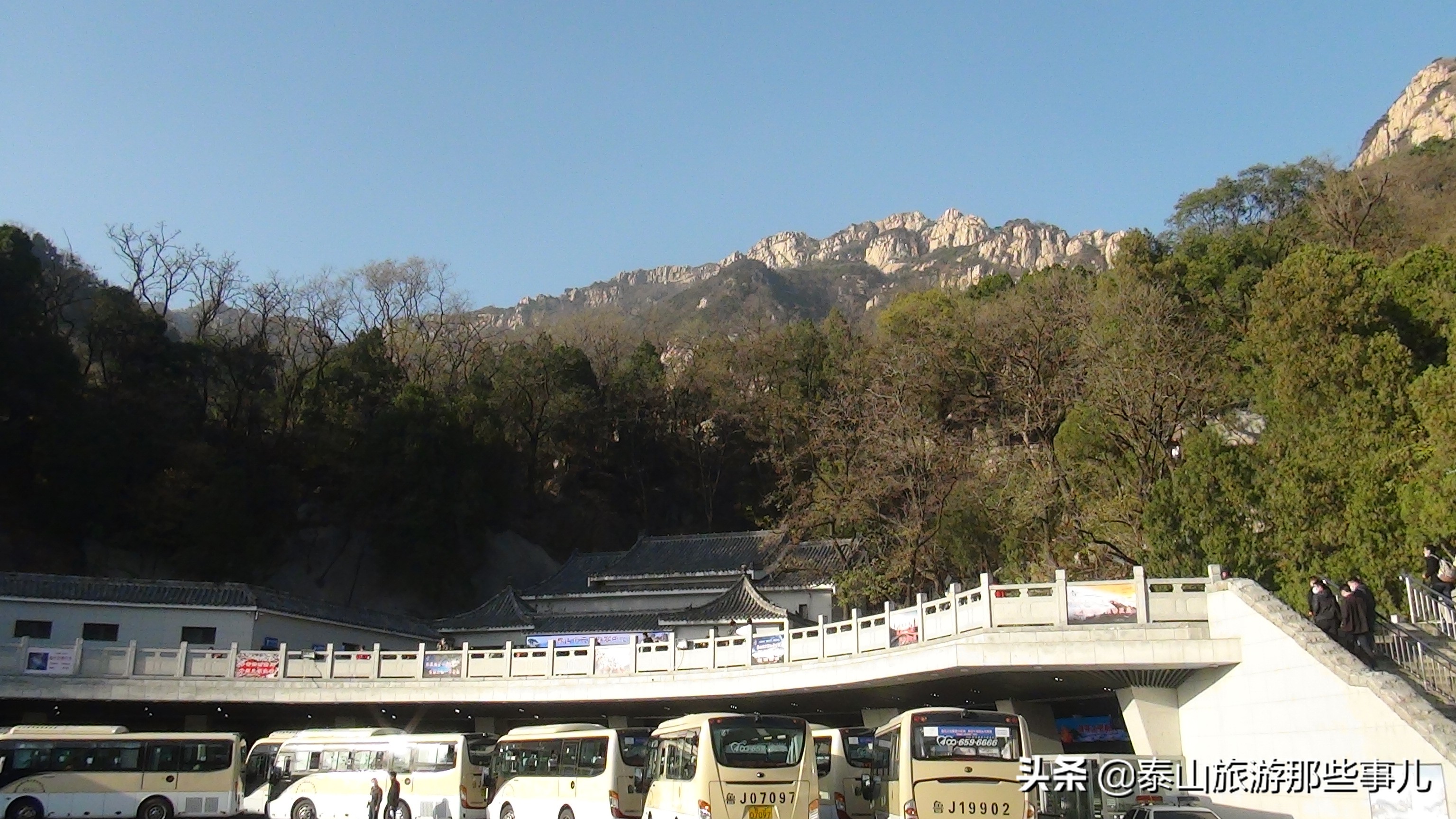 *安泰**唯一正南正北笔直古街巷，古韵悠长，泰山两大景点位居其中