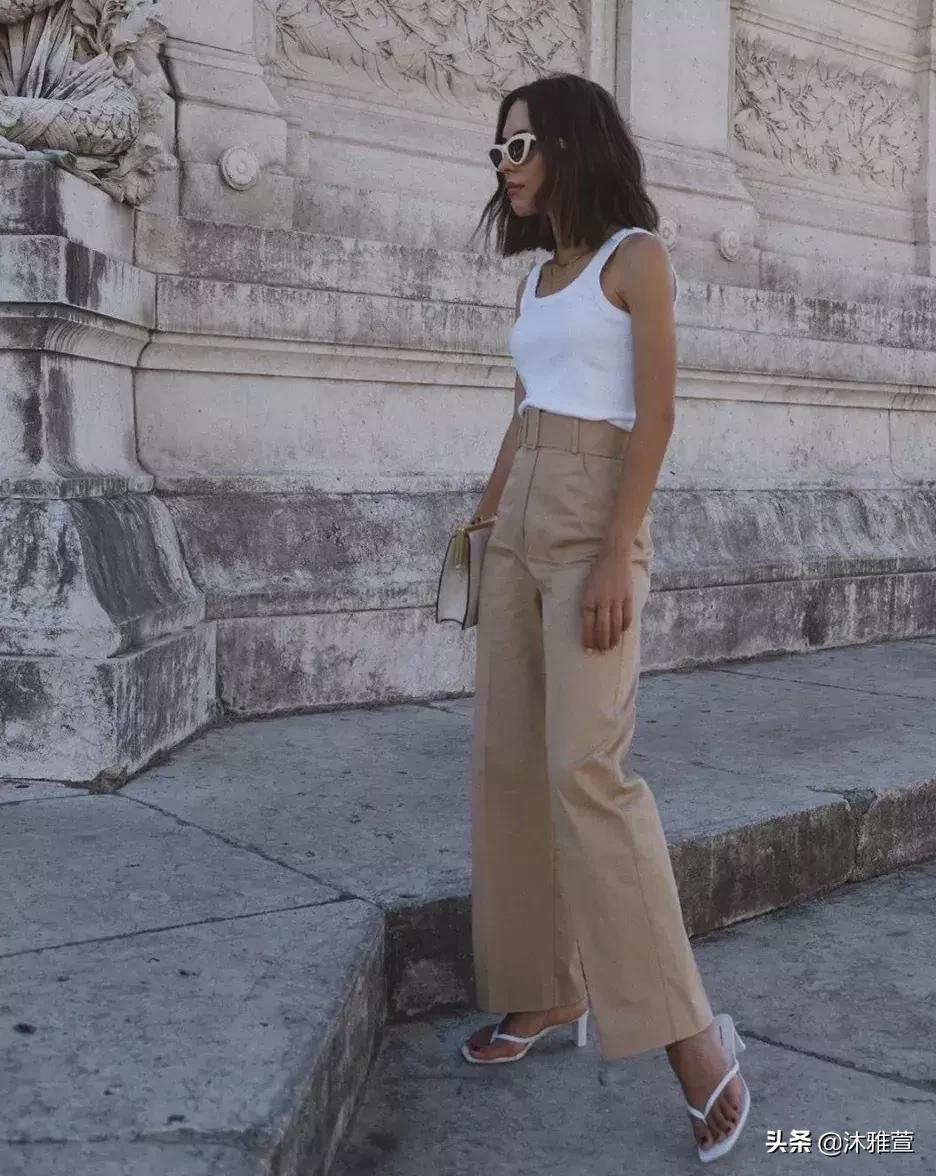 显瘦吊带直筒裤,你穿露肩吊带的样子