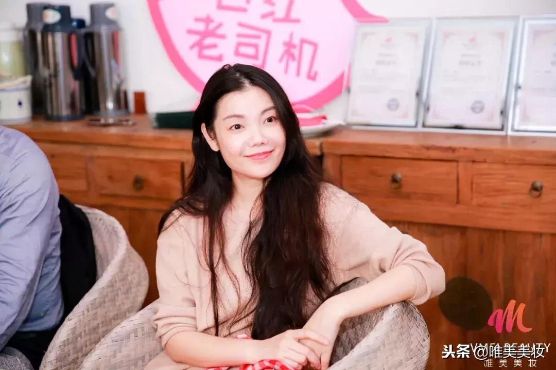 唯美大学-雲雲美妆学院授牌落成全新赋能打造个人IP崛起时代