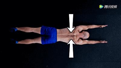 驼背怎么矫正扩胸,矫正胸型防驼背