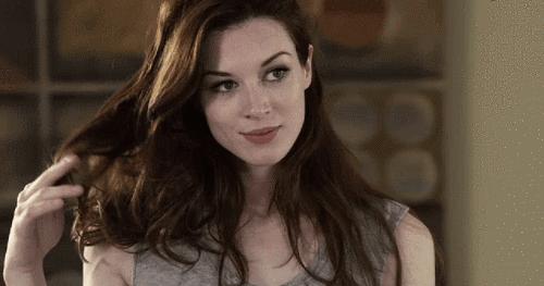 不要和用两个手机的人做朋友,不要和利用你的人做朋友