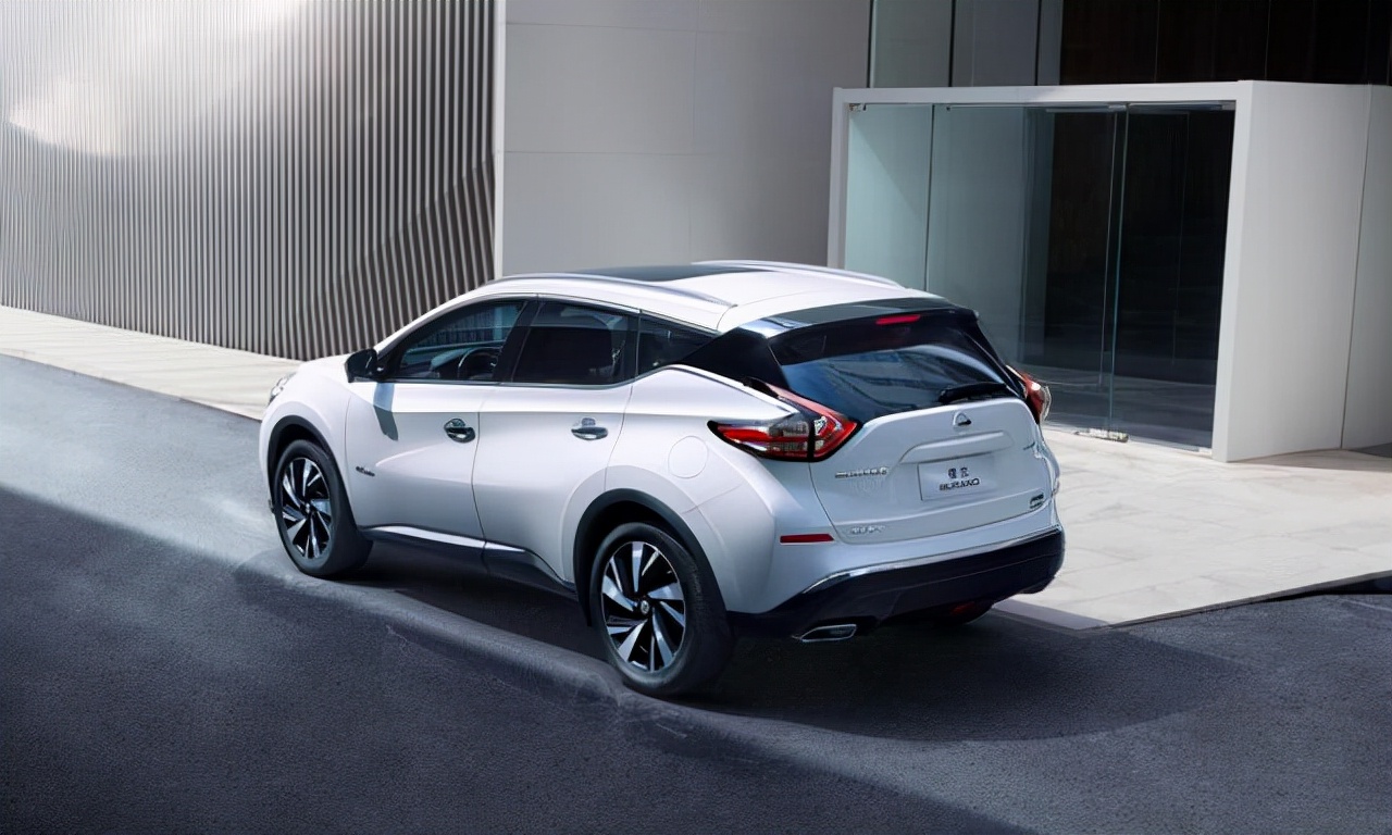 26万提了丰田汉兰达,日产楼兰已开14万公里