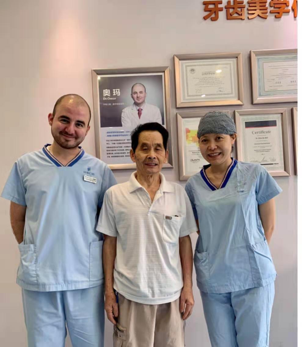 半固定种植牙几个牙钉,球帽式半固定种植牙优缺点