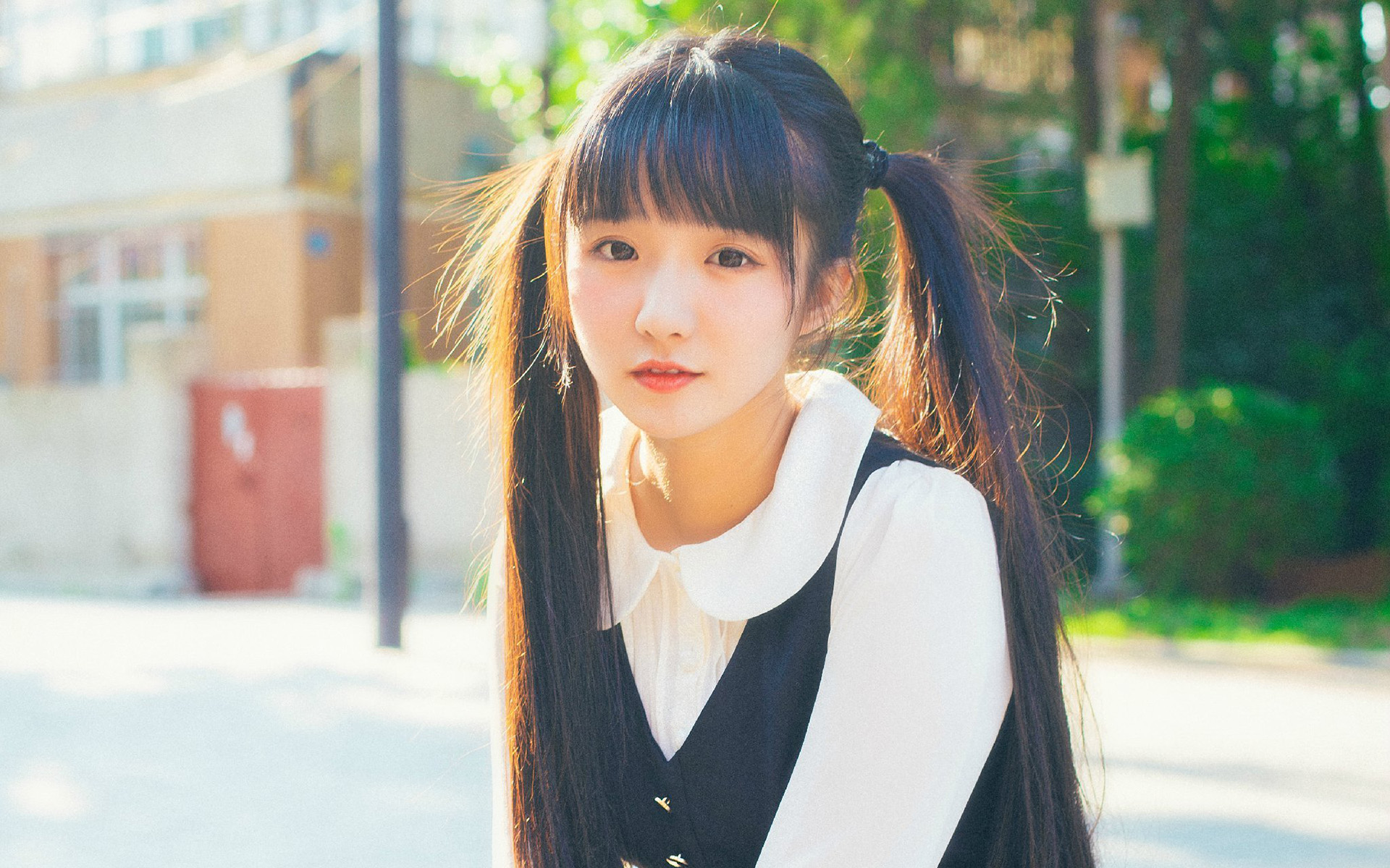 男人忙隔一天联系你正常吗,男人让你主动联系他应该怎么回