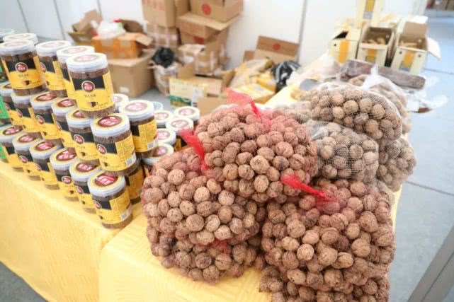 金沙滩啤酒城年货节,金沙滩啤酒城年货节图片