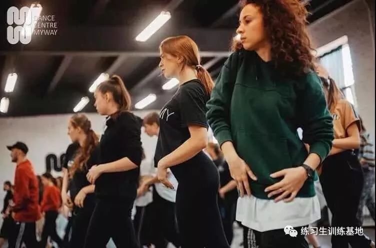 零基础如何跳好hiphop,hiphop零基础成人课程