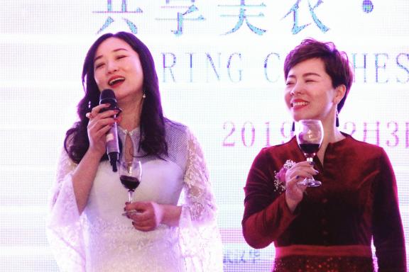 共享美衣：服装界“华为”登陆襄阳，云上衣橱走进万家