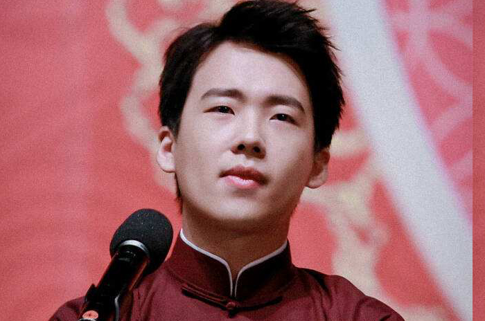 宝藏男明星肖战周深王一博蔡徐坤,谁才是顶流蔡徐坤和王一博