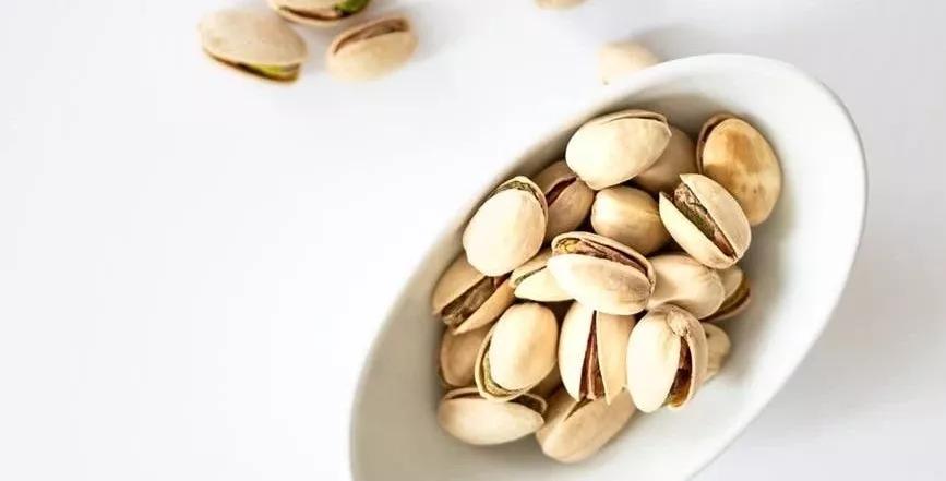 坚果吃得多了好不好,坚果吃多了是不是不容易饿