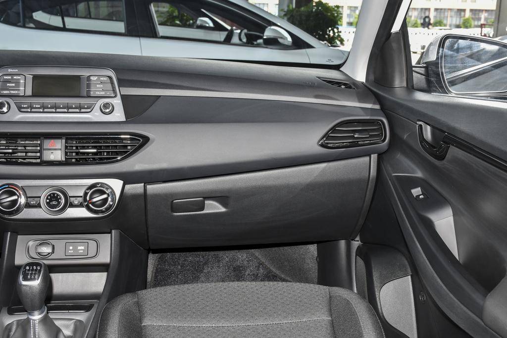 10万预算买什么车省油,10万预算怎么选到靠谱车型