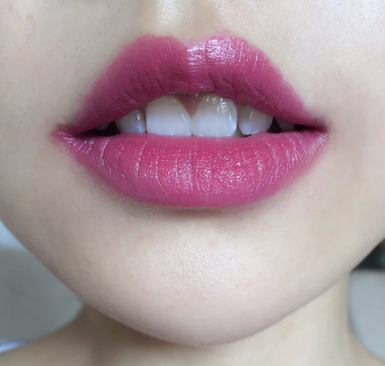 405阿玛尼口红黄黑皮,黄皮口红阿玛尼110