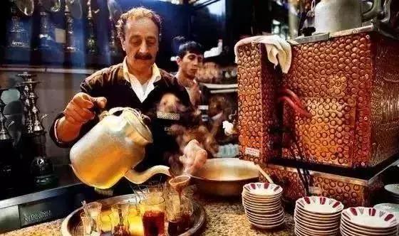 一茶一世界一品一芬芳,一茶一世界一品一红尘