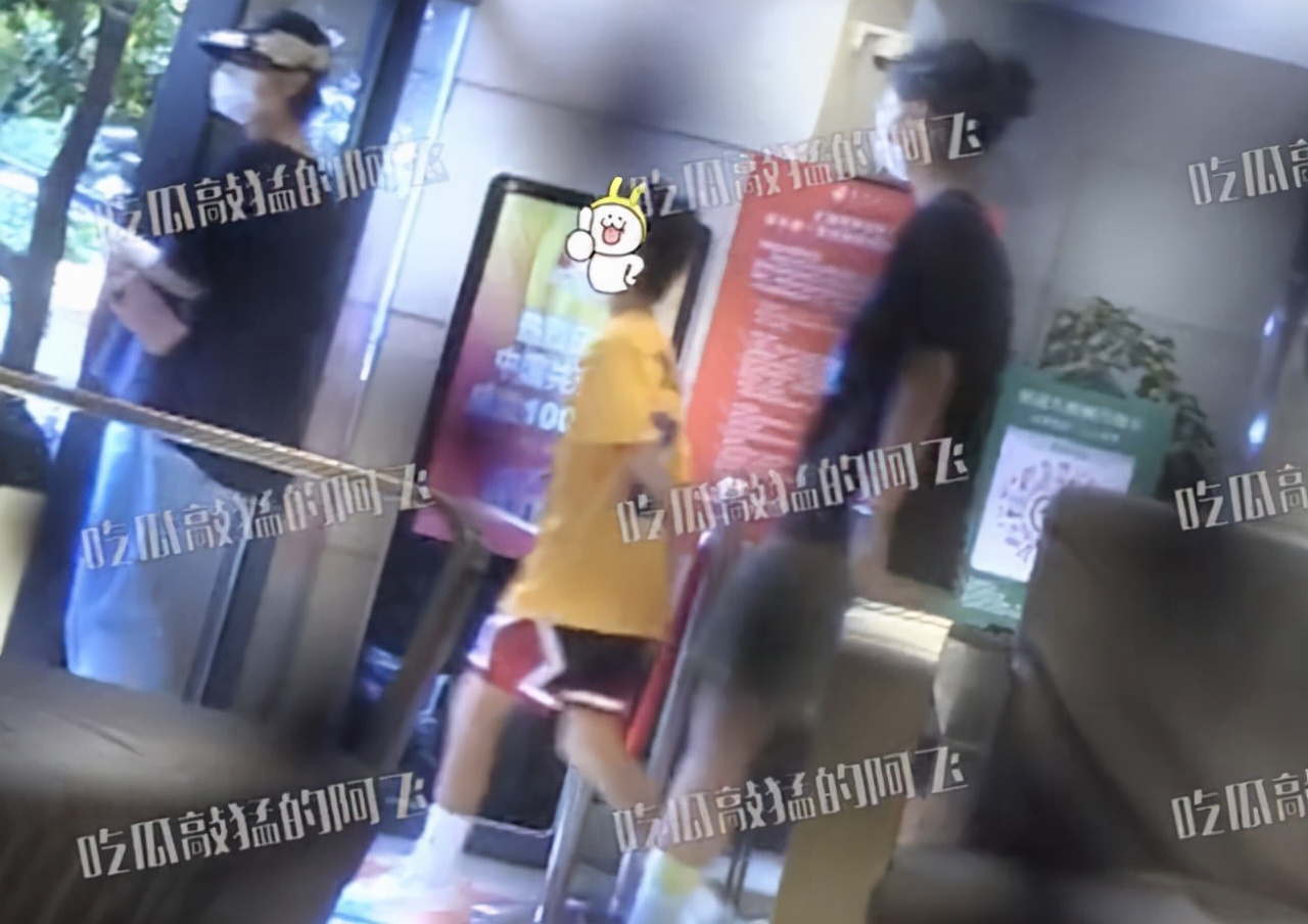 孙俪和女儿一起小跑的视频,孙俪花儿与少年