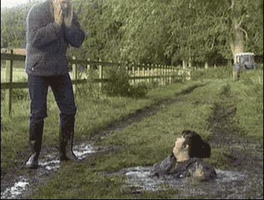 网上买的连衣裙到货了,店家连夜打电话跪求删除好评照片太尴尬了