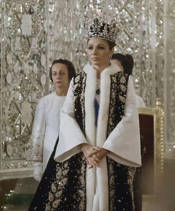 祖母绿宝石皇冠,泰勒彩宝祖母绿价格