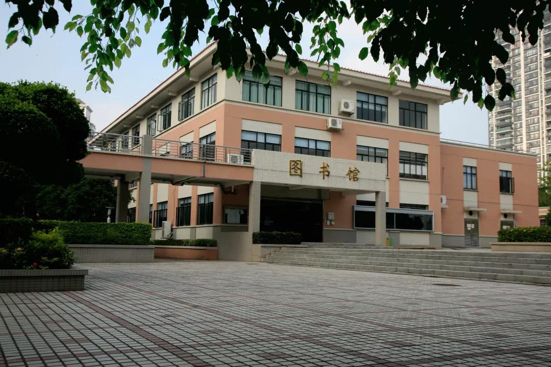 珠海一中20年前什么水平,珠海一中真实排名