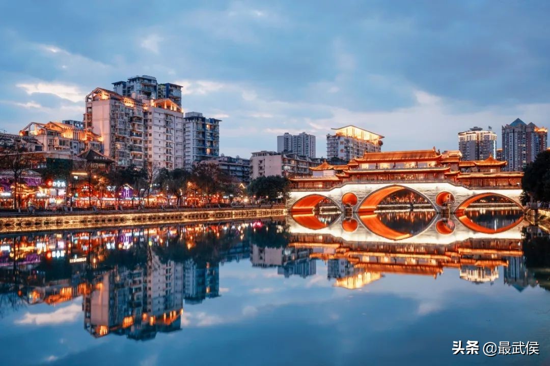 成都首条夜环线，太太太太好玩了！