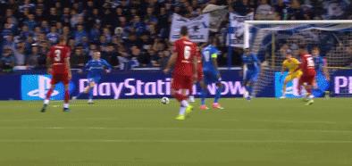 欧冠名场面米兰金童爆趟巴萨防线,范佩西凌空斩集锦