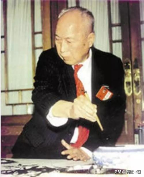 原来画山水画石头这么简单,黎雄才山水画技法