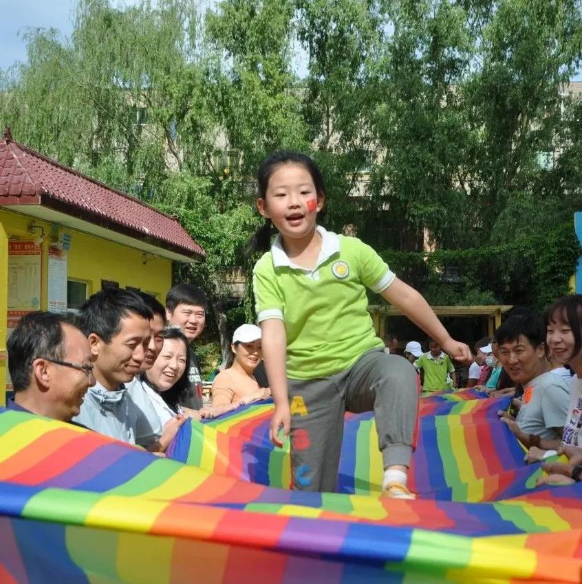 幼儿园我是小红军重走长征路游戏,小班重走长征路闯关游戏