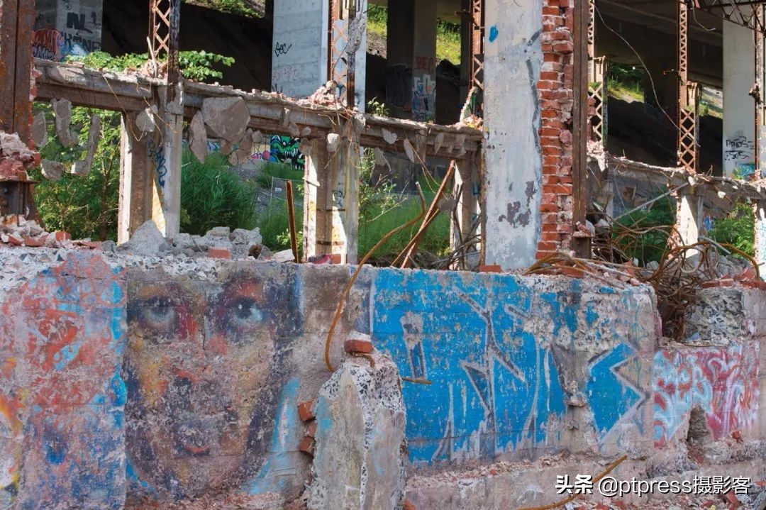 光圈值越大光圈越大正确还是错误,相机光圈与镜头光圈的关系