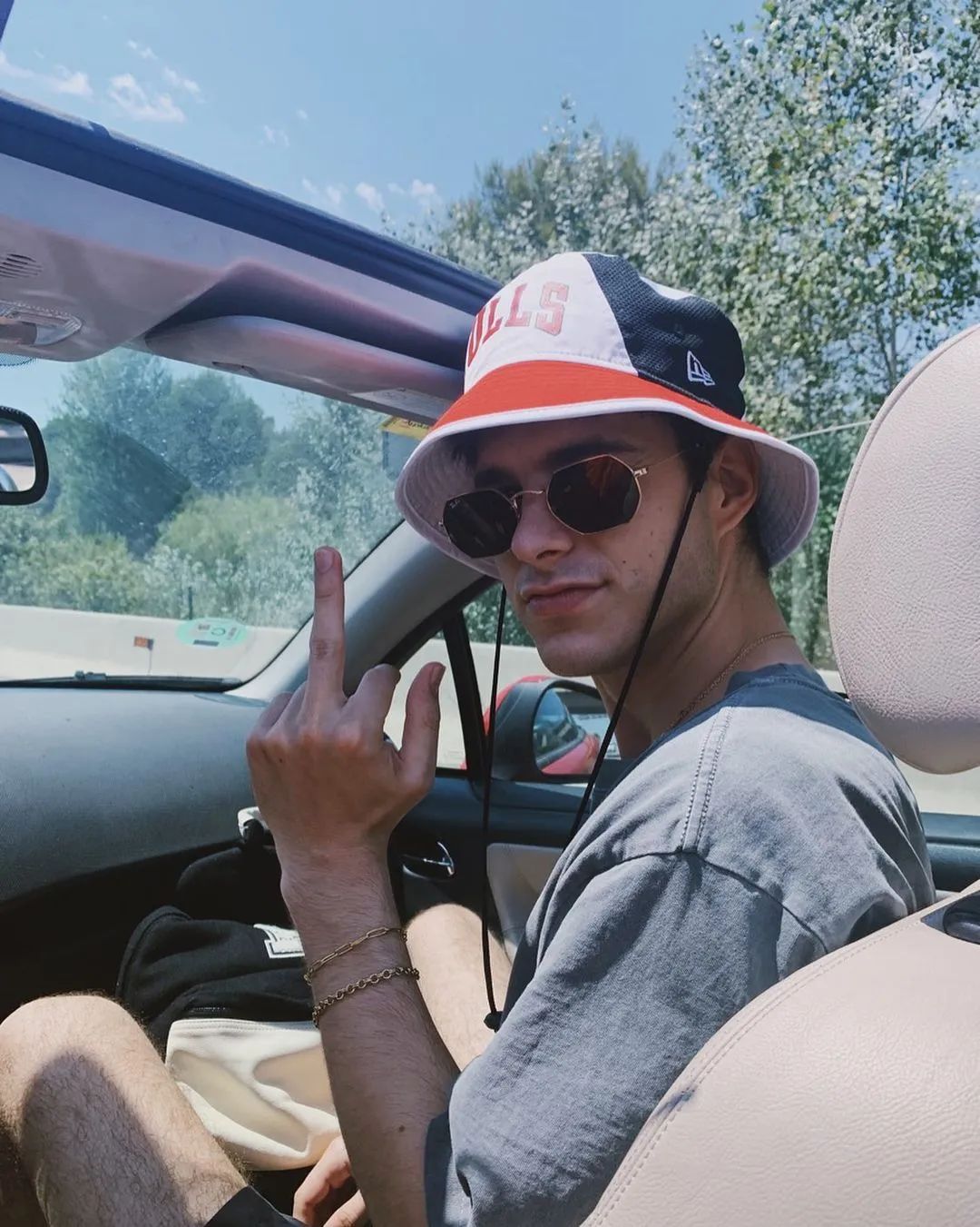 西班牙高颜值男模27岁,西班牙男身高