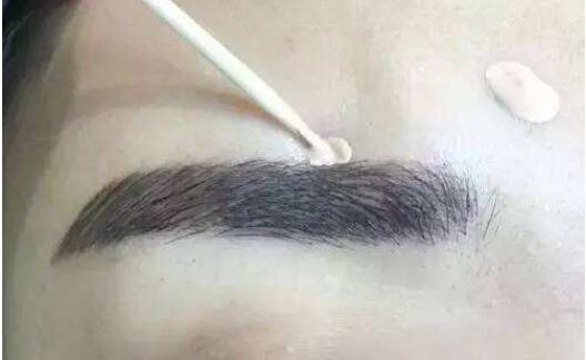 纹眉染料有什么危害,男士纹眉有什么危害