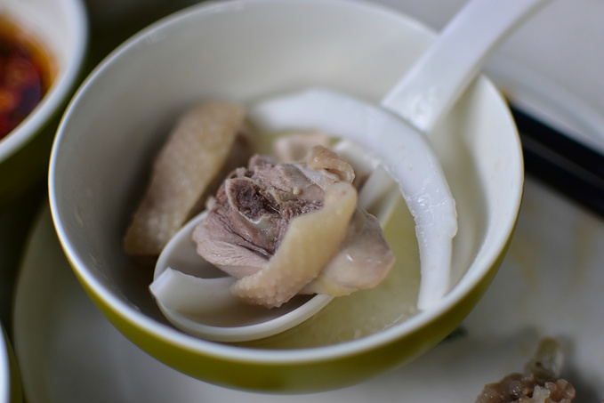 来三亚必吃的海南菜,三亚旅游在哪里吃海南菜