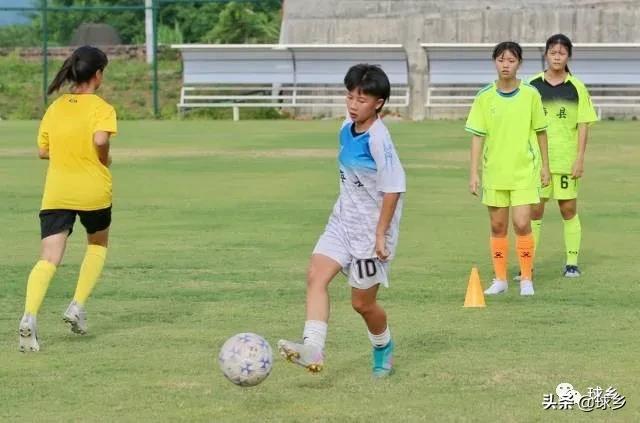 “四三三”接棒“华南虎”，延续梅县职业足球之火