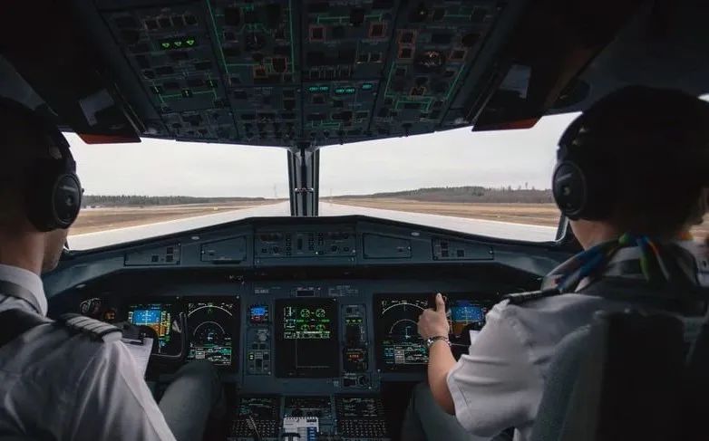 2020机长月薪,中国机长2020