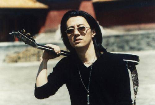 披头士主唱一首很悲伤的歌,伍佰披头士