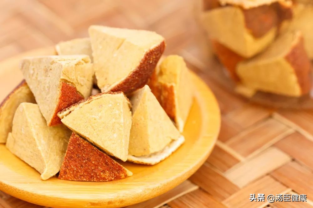 病从口入！提醒：这些零食有些人最好别吃，大部分人都吃过第一个