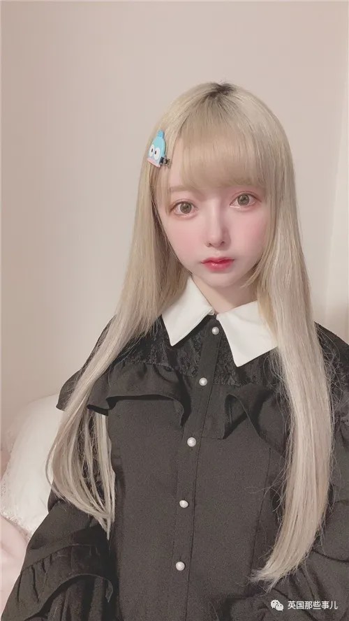 20岁漂亮女子花6万整容鼻子失败,19岁少女花百万整容