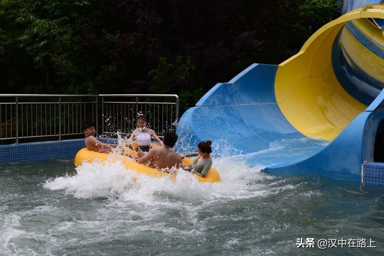 汉中市留坝县中国栈道欢乐水世界,汉中去留坝水世界攻略