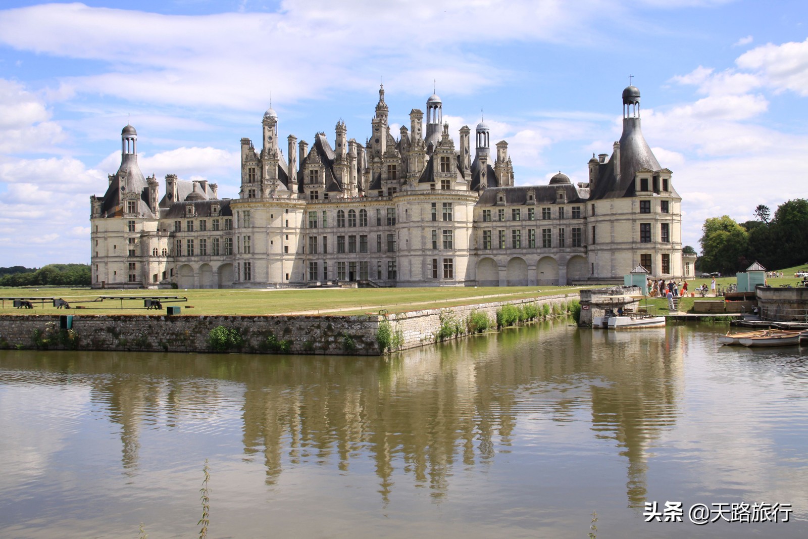 世界上最美的4座城堡,世界上最美丽的城堡图片前10名