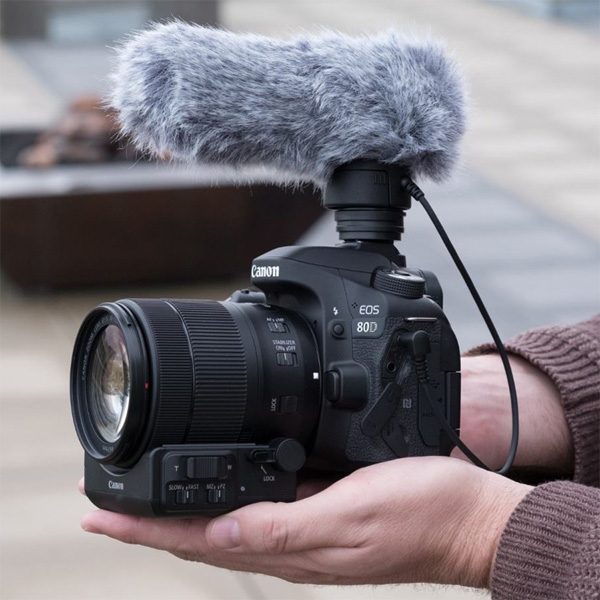 佳能80d18-200mm镜头还能卖多少钱,佳能80d加一镜走天下