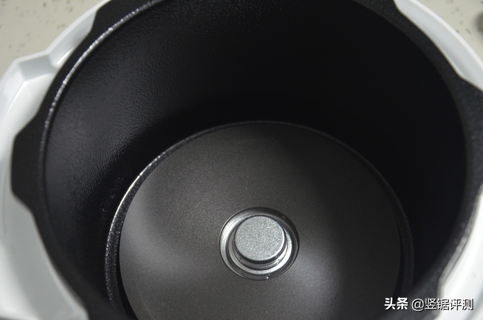 小米电压力锅优缺点是什么,小米的电压力锅和美的哪个实用