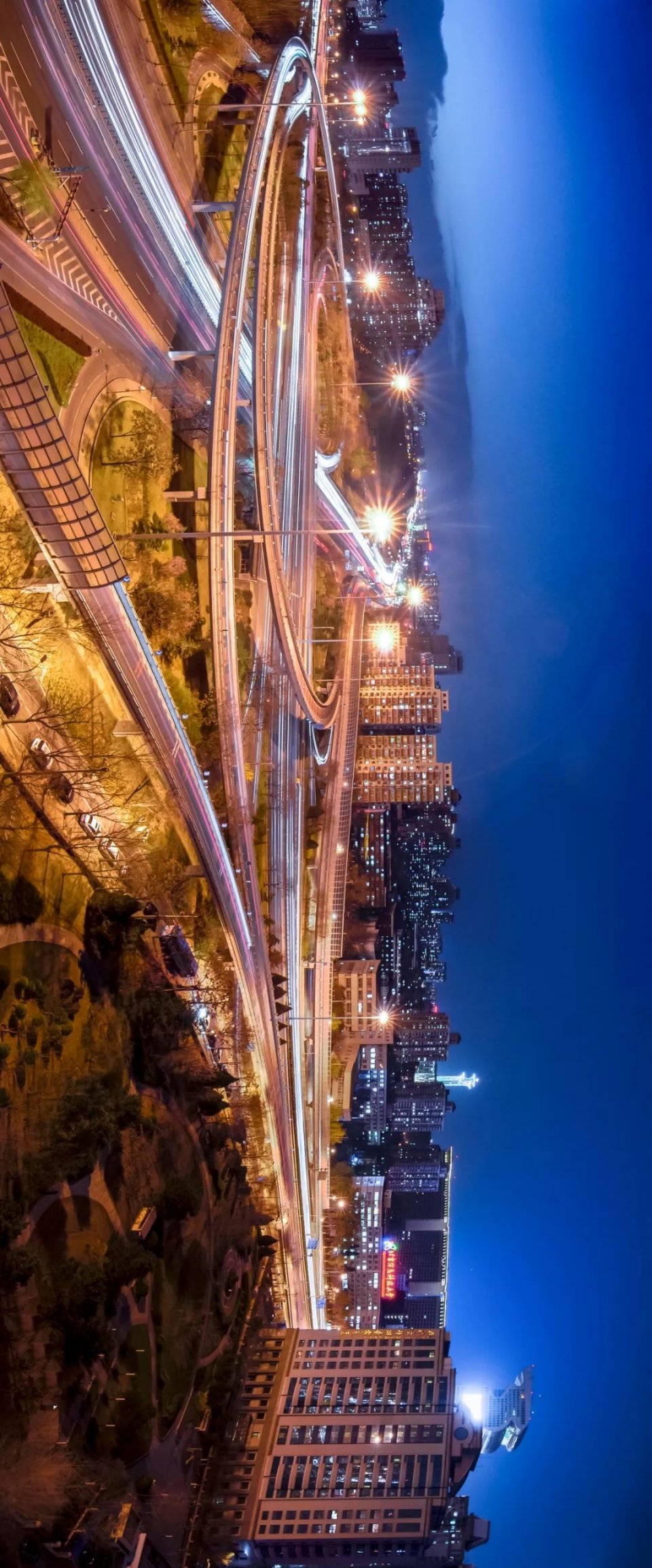 传疯了！北京第一美女找工作，简历惊呆全国！