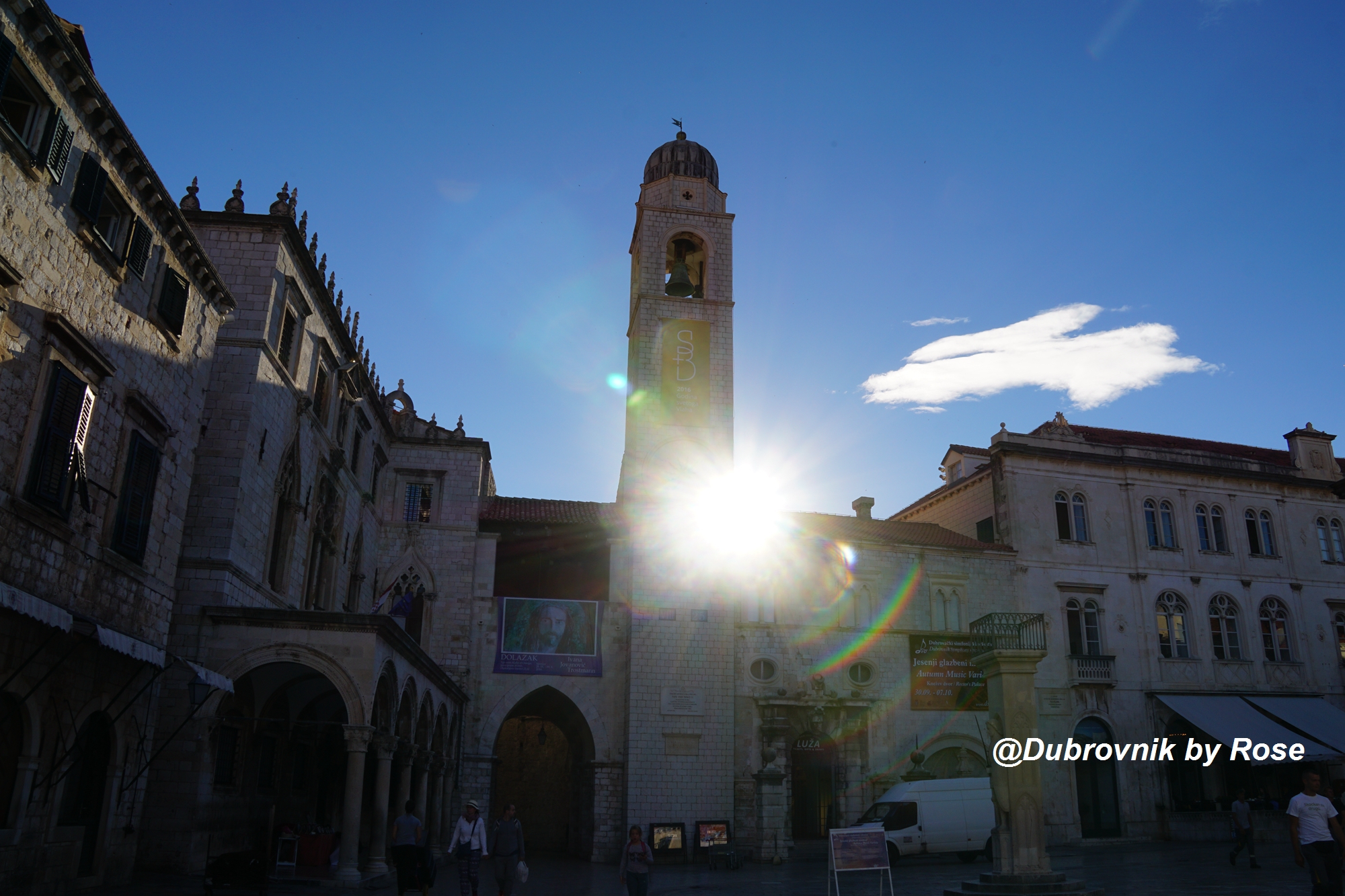 克罗地亚圣托里尼,克罗地亚和圣托里尼