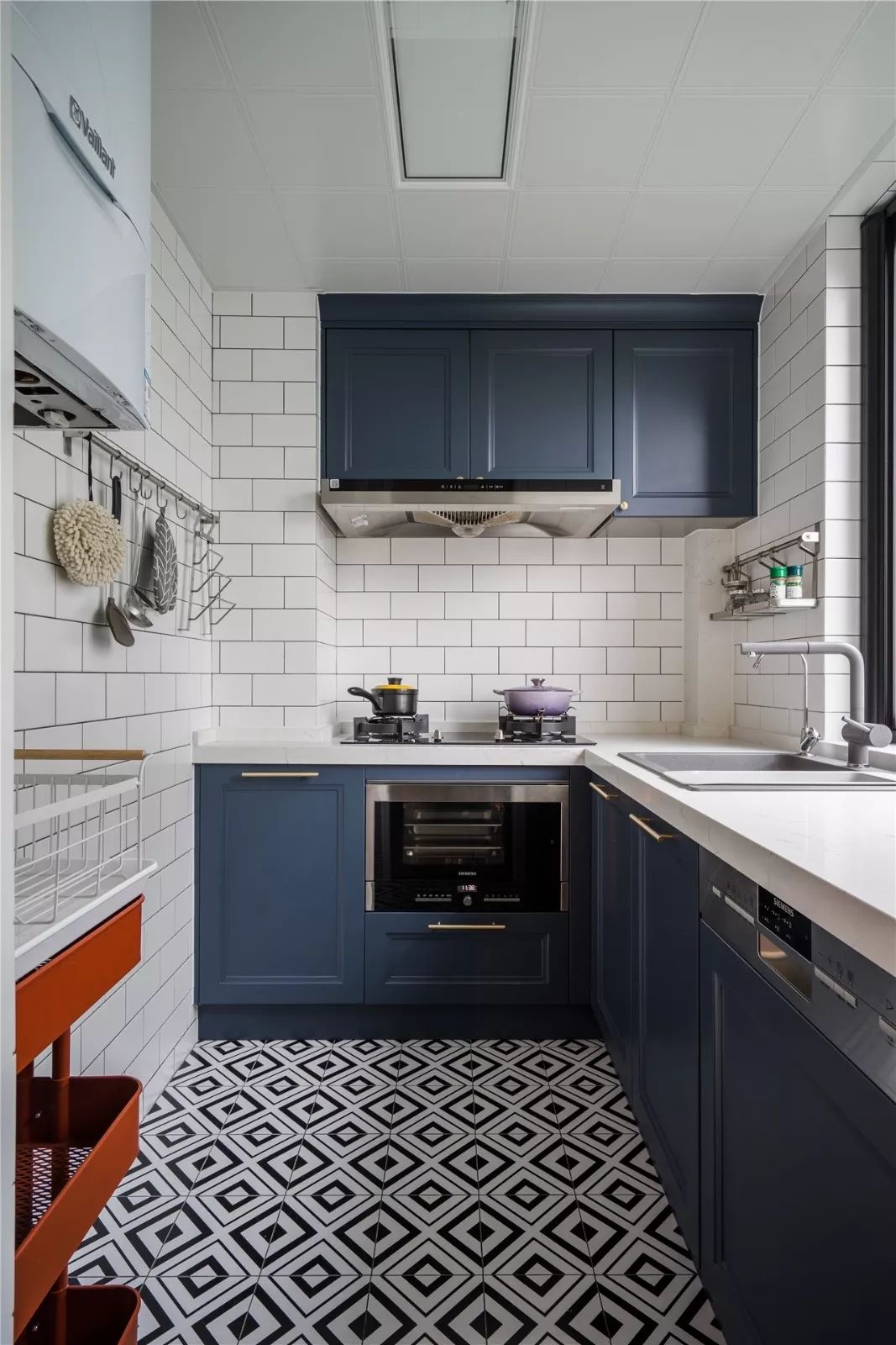 厨房橱柜门新中式款式和颜色,橱柜门颜色香芋色